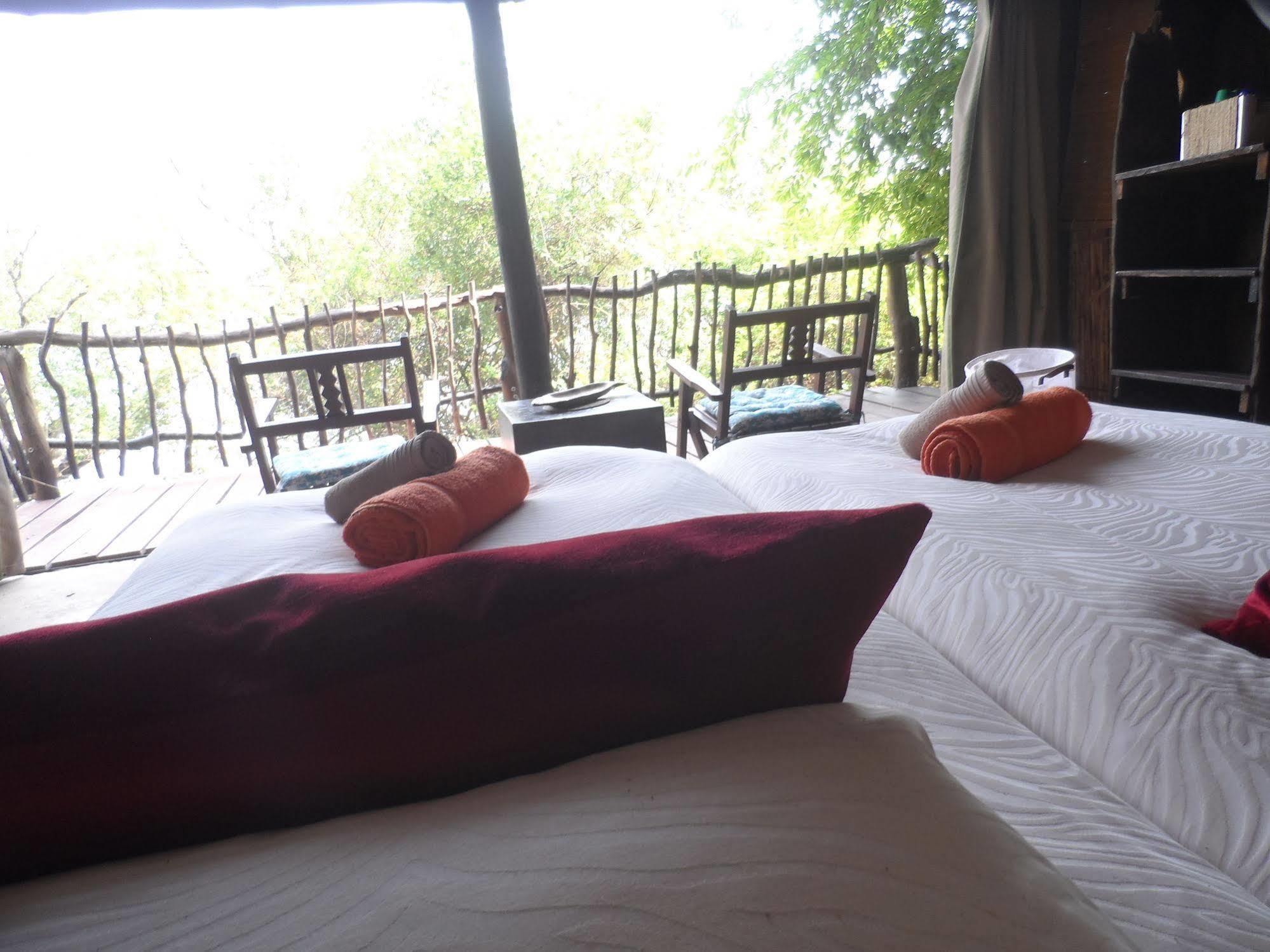Caprivi Houseboat Safari Lodge Катіма-Муліло Екстер'єр фото