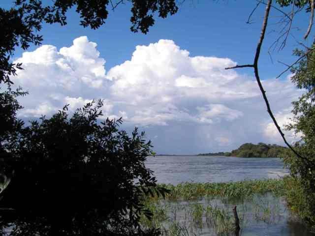 Caprivi Houseboat Safari Lodge Катіма-Муліло Екстер'єр фото